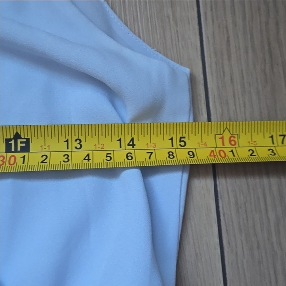 Aritzia Babaton Casimir dress in light blue Sz XS - Picture 6 of 9